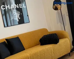 ANER2 STYLISCHE Ferienwohnung mit Sauna in Dresden Weißer Hirsch - Image 3