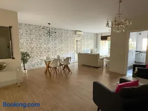 Espectacular Apartamento Malaga Playa - Image 2