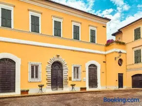 I Segreti del Borgo - Cosmopolitan - Image 1