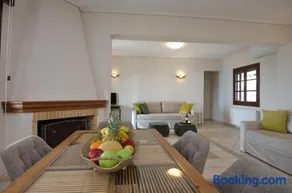 Elpida Apartments - Image 3