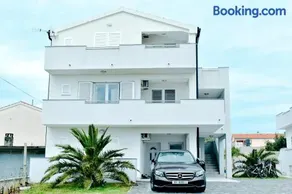 Apartmani Lovrenčić - Image 1