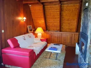 Chalet authentique à Saint-Lary-Soulan avec vue sur la montagne - Image 3