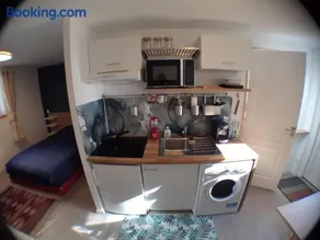 Beau studio équipé - Calme et confortable - Image 3