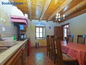 House Orihi 661 - Image 1