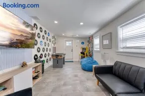 New Beach House with Game Room - Image 3
