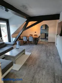 Gemütliche Dachwohnung in Bruchmühlbach-Miesau - Image 1