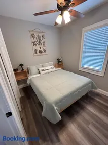 Whispering Pines Cottage - Image 3