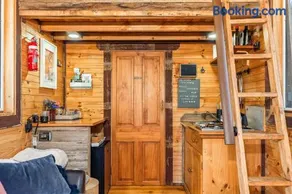 Hillsview Cottage by Tiny Away - Image 4