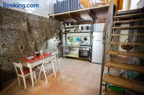 La Casa Dei Ciottoli - Image 1