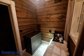 Luster Lodge - Image 5