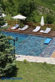Lala Resort - Image 1