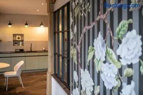 Gaia's Home - Image 3