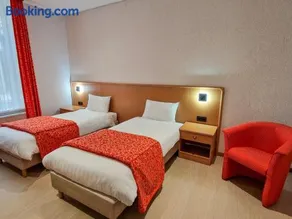 Hotel Cardinal - Image 5