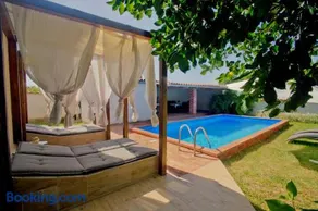 Ema Holiday Home - Image 4