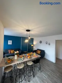 Appartements 4 chambres avec 4 salles de bains et climatisation - Image 1