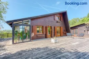 Chalet - Jacuzzi et Terrasse - 6 pers - 1H30 PARIS - Image 1