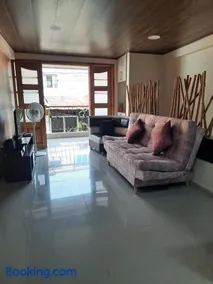 Casa central, segundo piso - Image 3