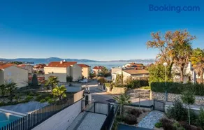 Luxury Villa Ane - Image 1