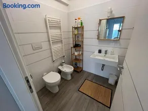 Marina Holiday Home - Image 2