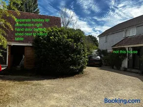 Holiday Let or B&B in Child Okeford, United Kingdom - Image 2