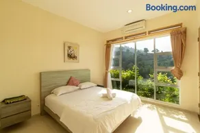 Family Only Villa with City View - De Reiz Spring Hills Syariah 4BR - Image 2
