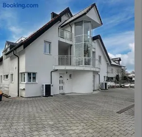 Jolie 5 pièces tout équipé, place parking et jardin - Image 4