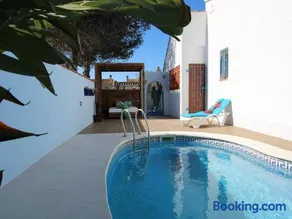 Casa cerca del mar con piscina, aire acondicionado, wifi, admite mascotas y playa para perros - ES-184-9 - Image 3