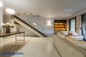 Villa Flamingo 4BR Retreat in Valamar Residence by PikHost - Image 2