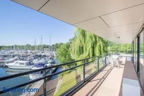 Holiday apartment in a prime location on the Veerse lake! - Image 3