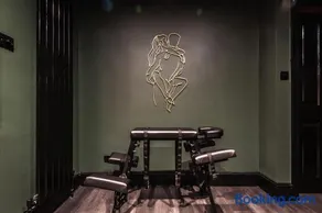 The Hideaway - Image 5