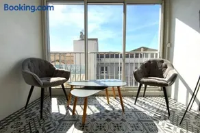 Le Saint-Pierre Appartement Duplex à 100 m de la Plage - Image 2