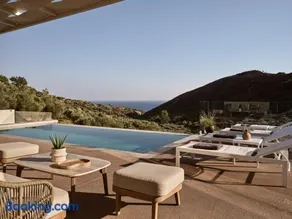 Villa Theta by Villa Select - Image 2