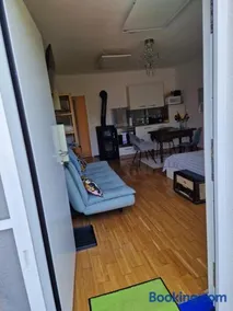 Ferienwohnung mit Pool an der Apfelstraße - Image 2