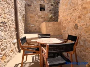 Luxe Lane Kalamoti - Image 1