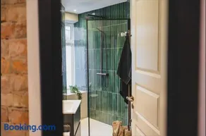 Luxury apartment with a view of the castle lake - 3 rooms - Image 3