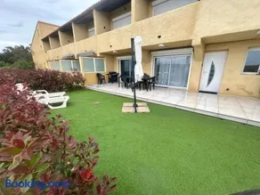 La belle vie F4 bord de plage avec jardin - Image 1