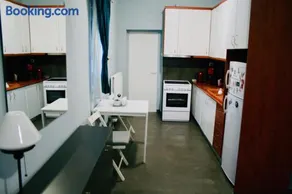 REM House - Image 2