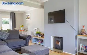 4 Storr Place - Image 3