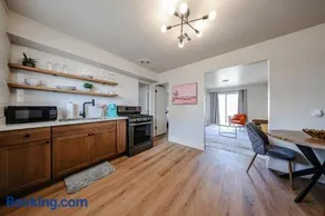 #1 Renovated Midtown Gem Quiet Budget Friendly - Image 4