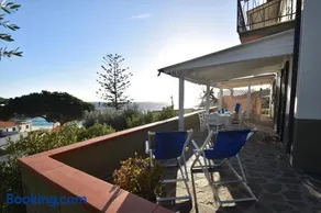 Appartamento Cavoli - Vista Mare Con Terrazza, Clima E Posto Auto - Image 2