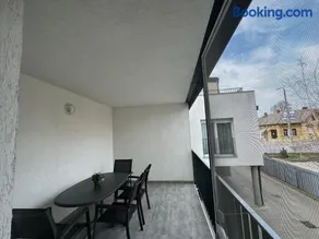 Chill Apartment Siófok - Image 4