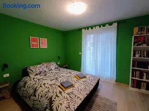 Porec Travel Stop - Image 1