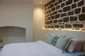 The Cottage - Image 3