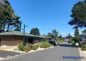 Cottage climatisé avec piscine à 300m de la plage - Image 4
