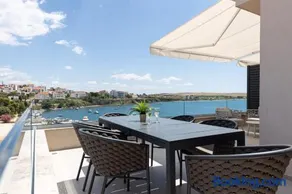 Sea Side Residence Povljana - Image 2