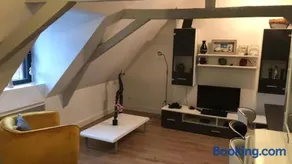 Logement avec deux appartements sur deux étages - Image 1
