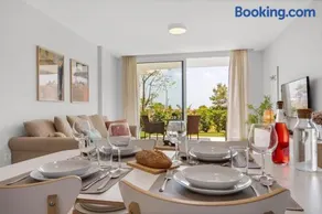Luxury Apartment Leticia - Image 1