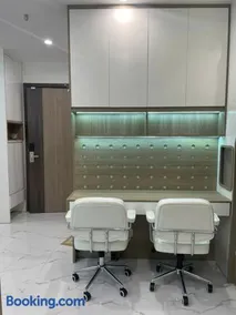 1BR Plus Apartment with Internal View, Glory Heights, Vinhomes Grand Park - Image 1