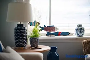 Lakefront Luxury Condo w/Association Beach & Pool - Image 3