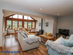 Lough Cluhir Cottage - Image 4